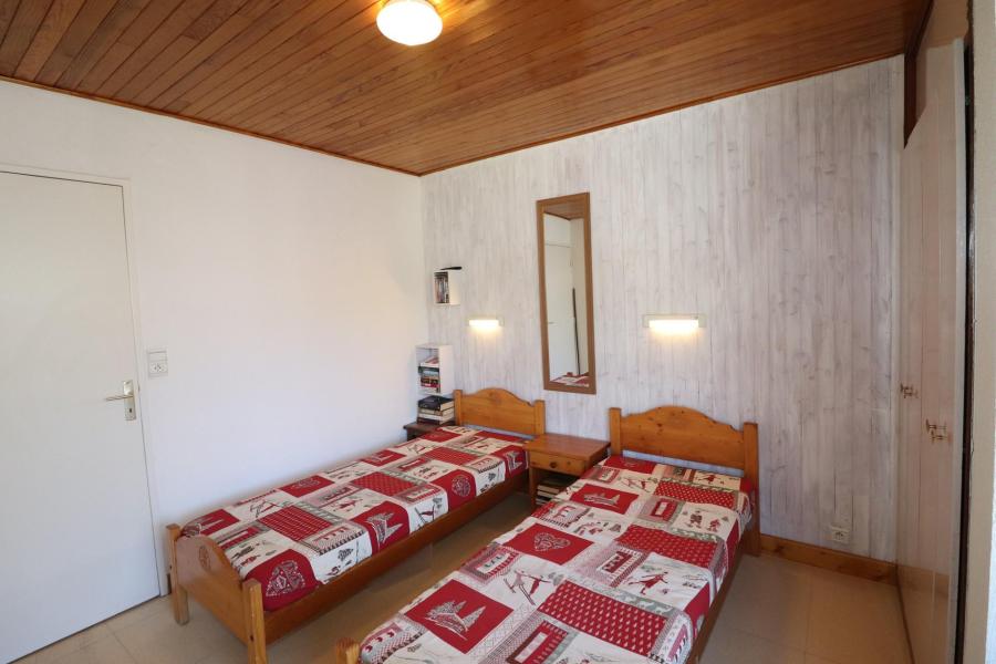 Holiday in mountain resort 2 room apartment 5 people (32) - ROCHES ROUGES B - Tignes - Bedroom