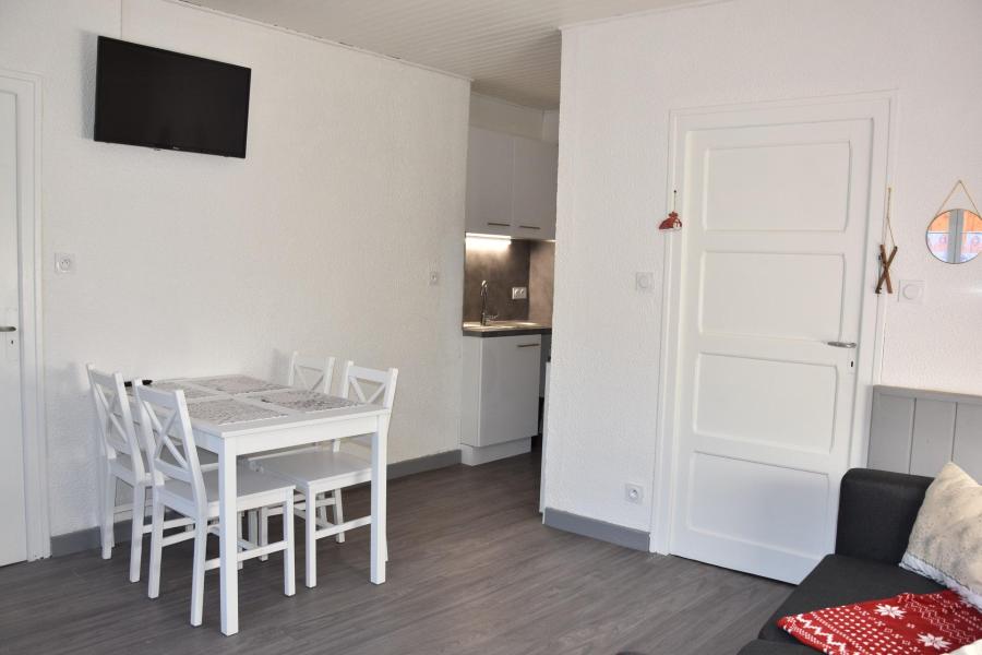 Urlaub in den Bergen 3-Zimmer-Appartment für 4 Personen - Sainte Barbe - Courchevel - Wohnzimmer