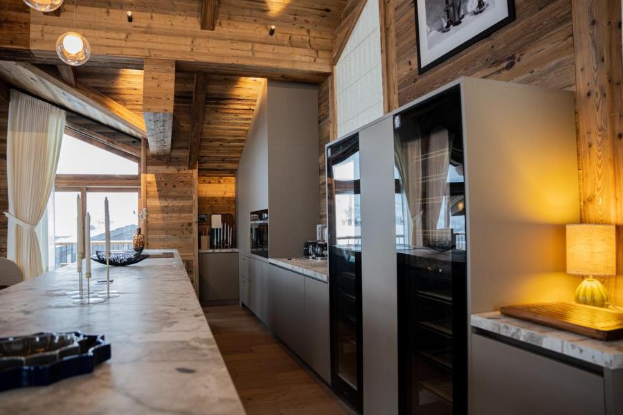 Holiday in mountain resort 7 room cabin triplex apartment 17 people (S7) - Silverstone - Val d'Isère - Kitchen