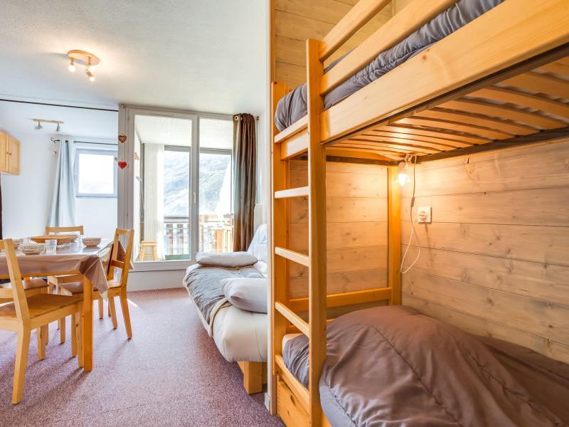 Vacances en montagne Appartement 2 pièces 4 personnes (8) - Ski Soleil - Les Menuires - Cabine mansardée