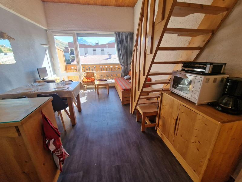 Holiday in mountain resort 2 room duplex apartment cabin 6 people (SLDA33) - SOLDANELLE - Les 2 Alpes - Living room