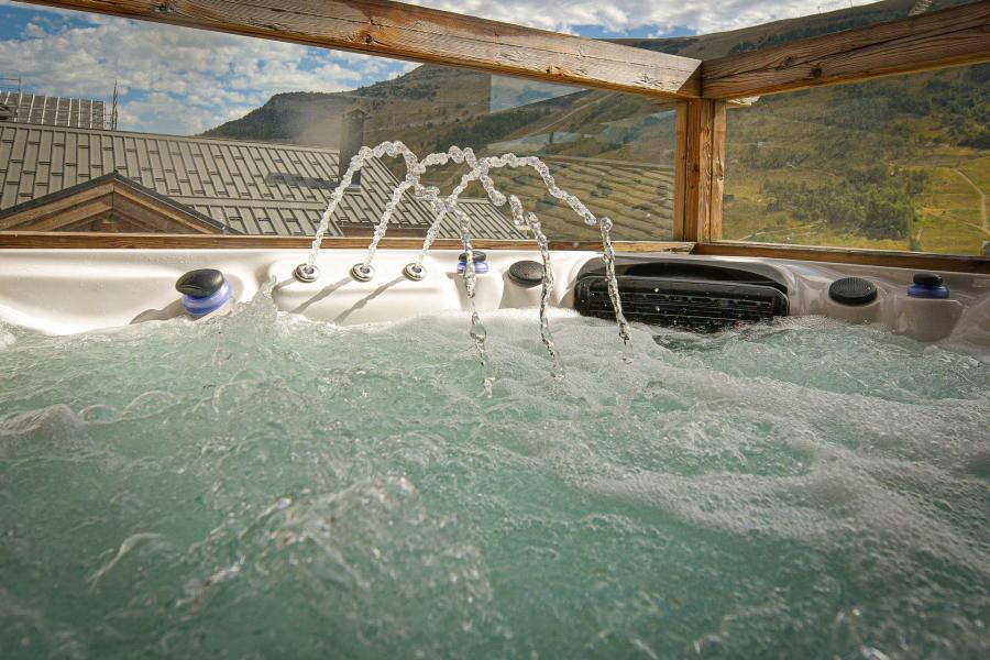 Holiday in mountain resort 4 room chalet 10 people (AP-L2A-COBE) - SOLSKI - Les 2 Alpes - Jacuzzi