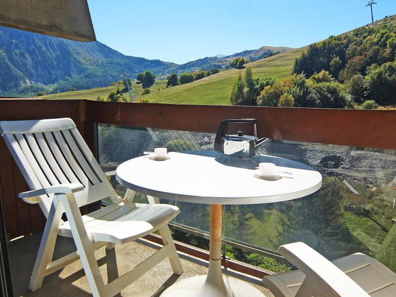 Holiday in mountain resort 1 room apartment 4 people (12) - Soyouz Vanguard - Le Corbier - Balcony