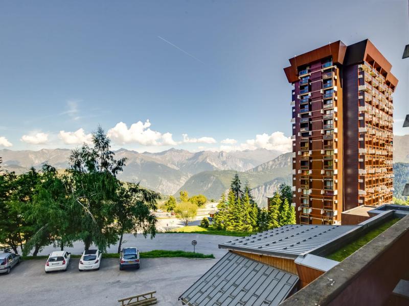 Rent in ski resort 1 room apartment 4 people (82) - Soyouz Vanguard - Le Corbier - Summer outside