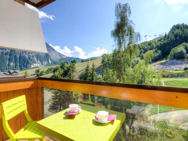 Rent in ski resort 1 room apartment 4 people (10) - Soyouz Vanguard - Le Corbier - Summer outside