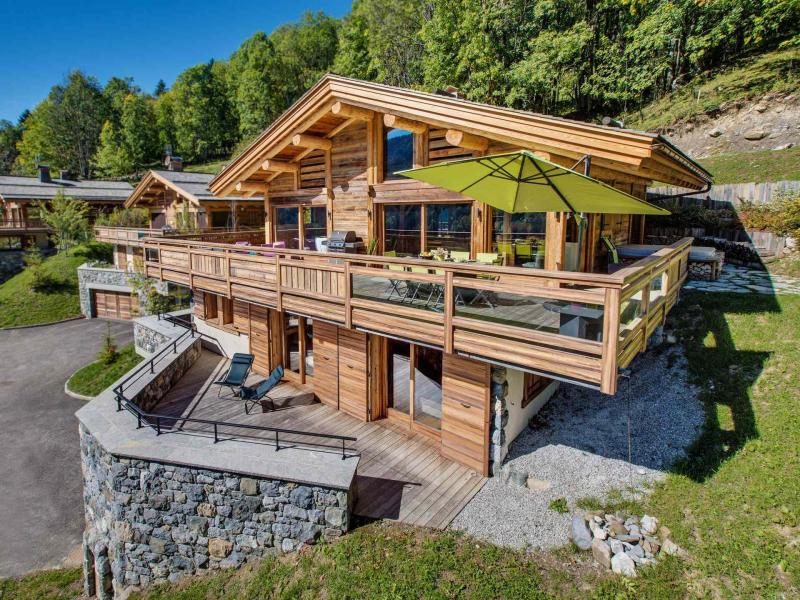 Vacances en montagne Sweet Nest Lodge - La Clusaz - Extérieur été