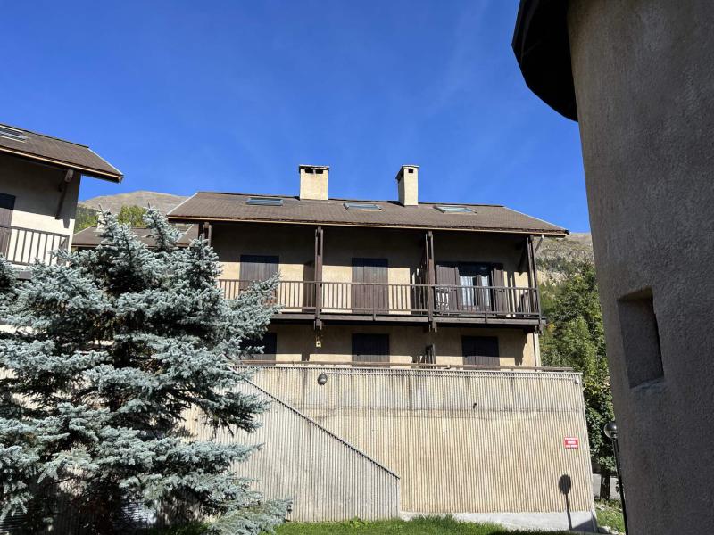 Rent in ski resort Vie de clare - Serre Chevalier - Summer outside