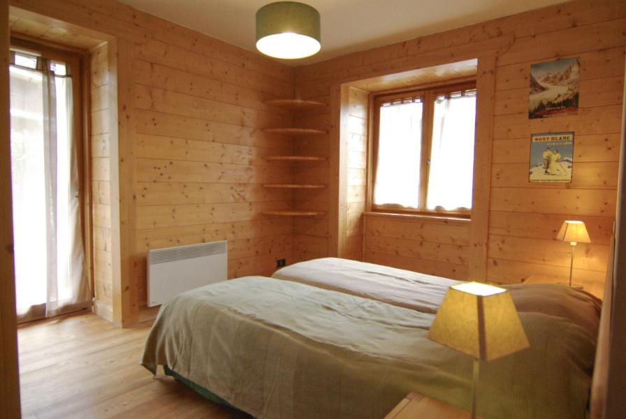 Holiday in mountain resort 4 room apartment sleeping corner 8 people - Villa Princesse - Chamonix - Bedroom