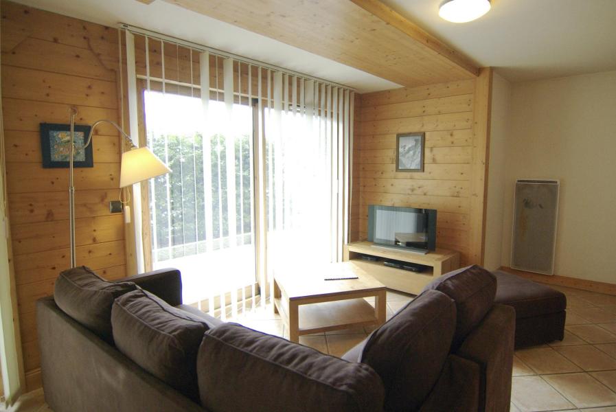 Holiday in mountain resort 4 room apartment sleeping corner 8 people - Villa Princesse - Chamonix - Living room