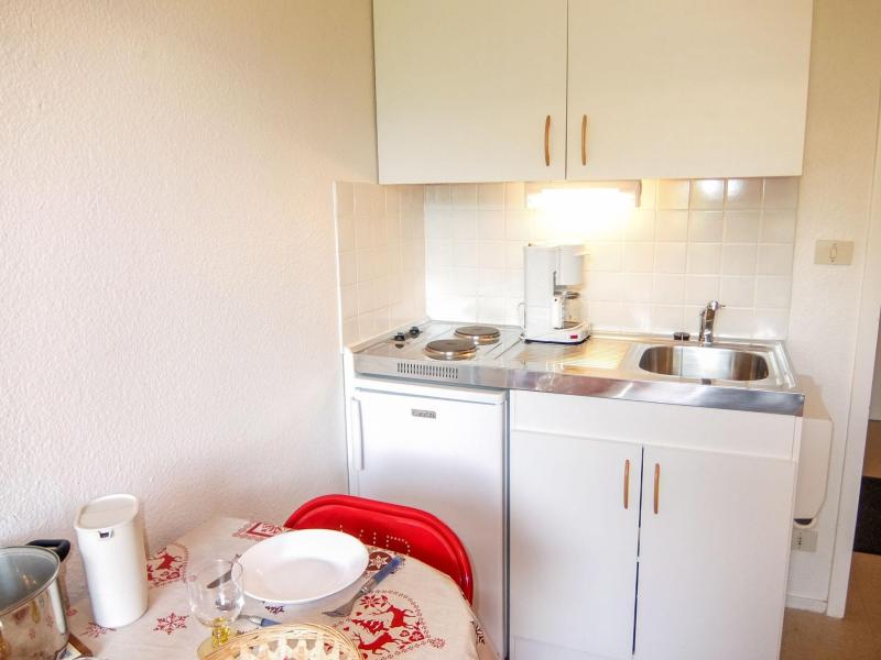 Vacaciones en montaña Apartamento 1 piezas para 2 personas (80) - Vostok Zodiaque - Le Corbier - Kitchenette