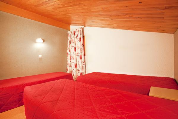 Vakantie in de bergen VVF Les Arolles - La Plagne - Kamer