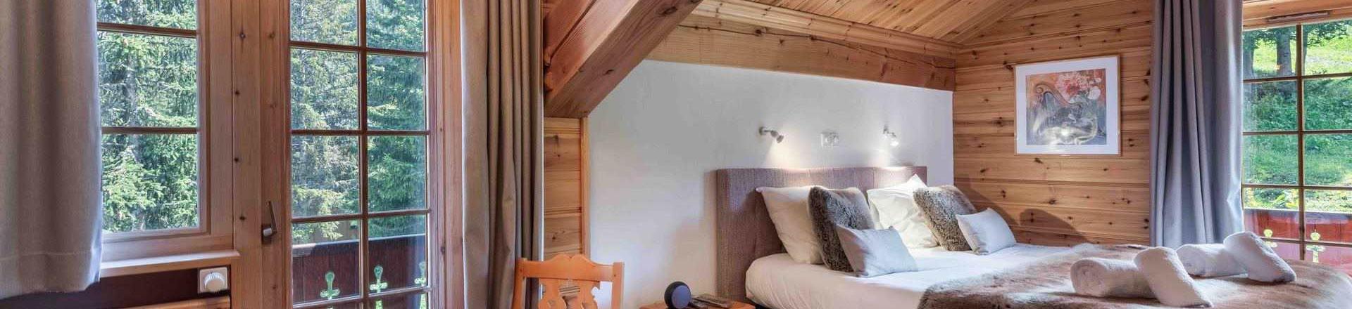 Holiday in mountain resort 7 room chalet 12 people - Chalet Agathe Blanche - Courchevel - Bedroom