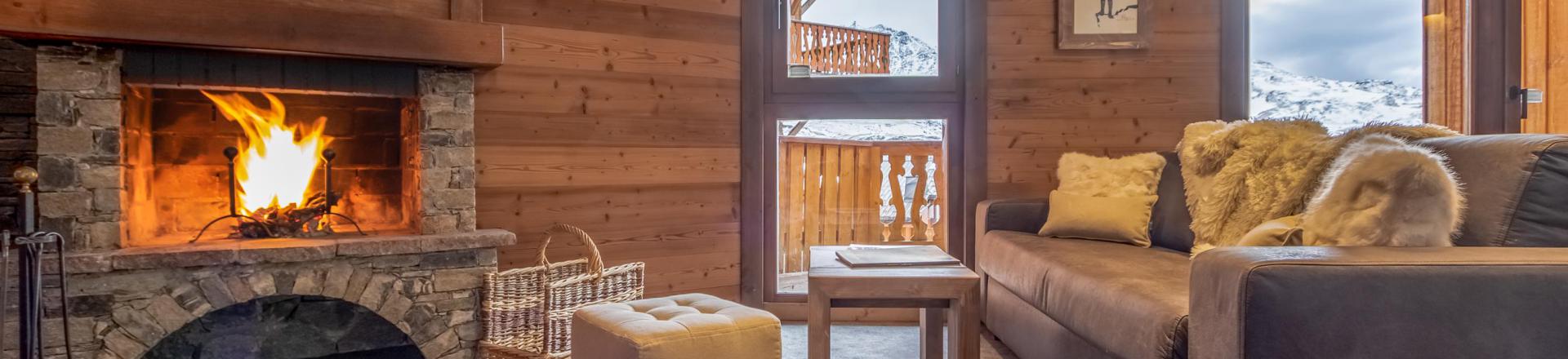 Holiday in mountain resort 3 room apartment 4 people - Chalet Altitude - Val Thorens - Fireplace
