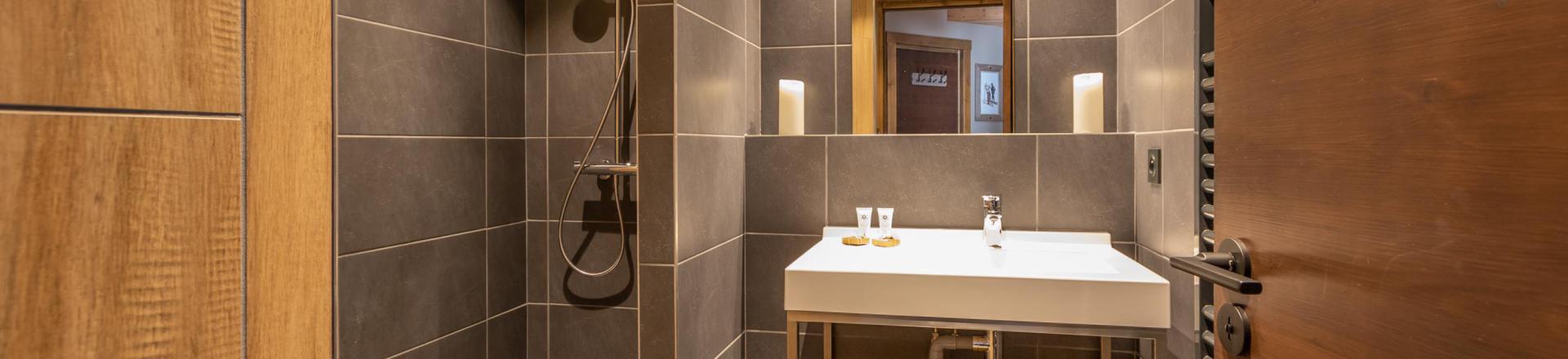 Holiday in mountain resort Chalet Altitude - Val Thorens - Shower room