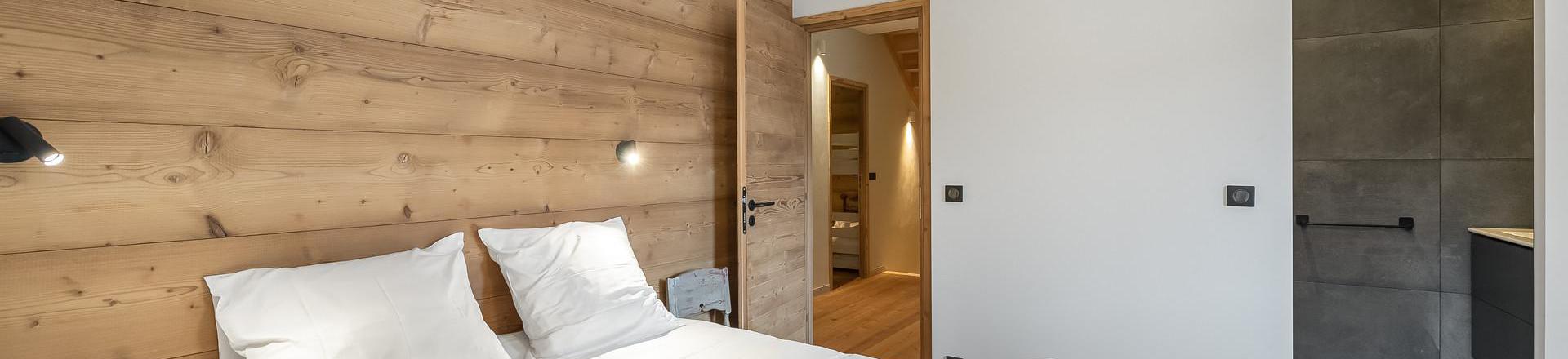 Holiday in mountain resort 6 room chalet 12 people - Chalet Blom - Les Menuires - Bedroom