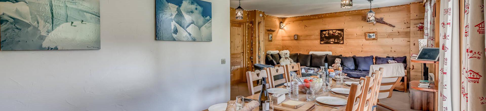 Holiday in mountain resort 8 room chalet 14 people (CH) - Chalet l'Armoise - Tignes - Accommodation