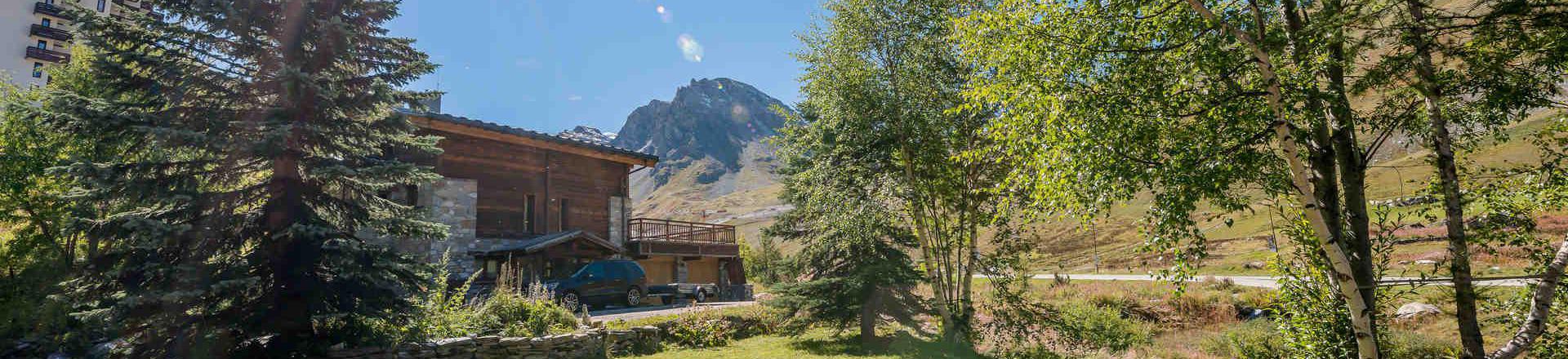 Vacances en montagne Chalet l'Armoise - Tignes - Extérieur été