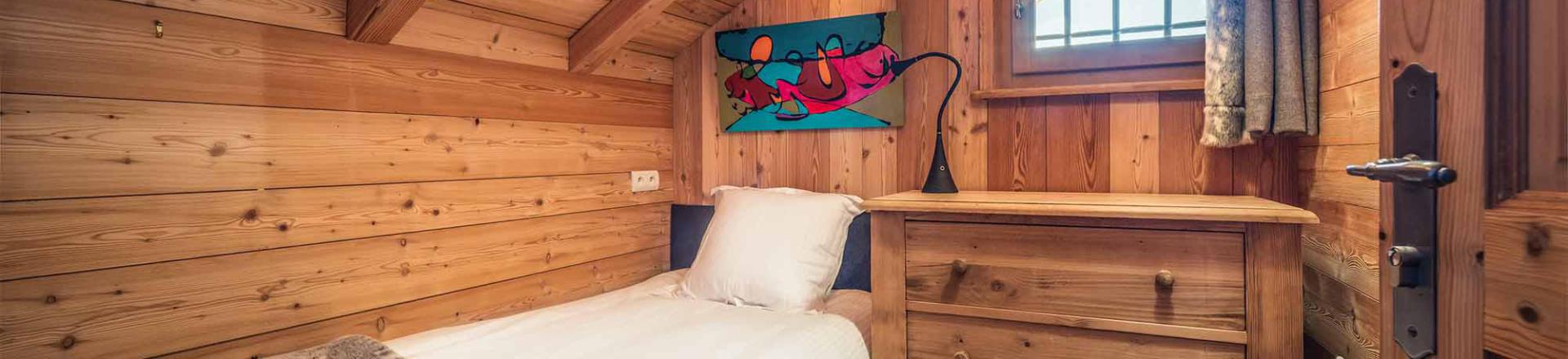 Holiday in mountain resort Chalet Loup - Alpe d'Huez - Small bedroom