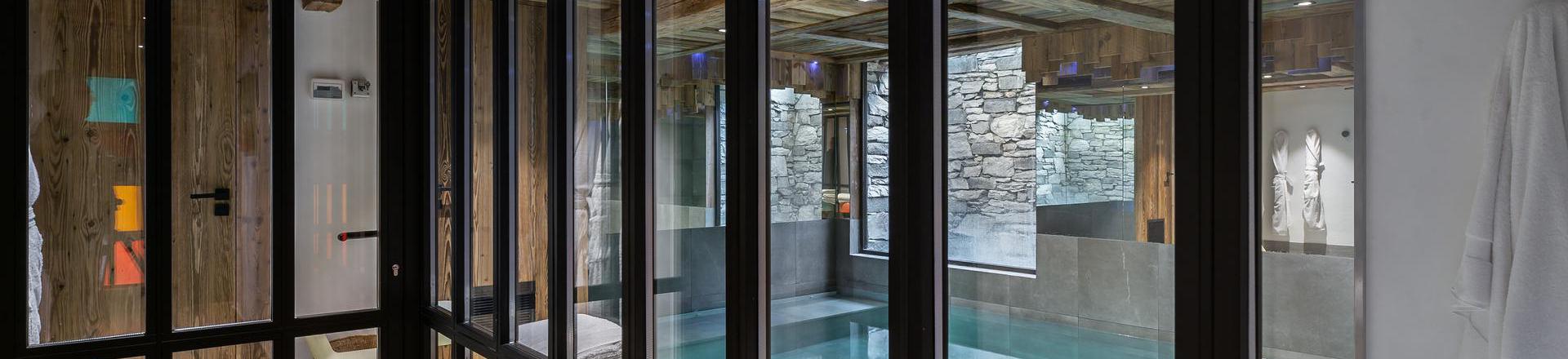 Urlaub in den Bergen Chalet Quadriplex 6 Zimmer 10 Personen - Chalet Snowy Breeze - Val d'Isère - Schwimmbad