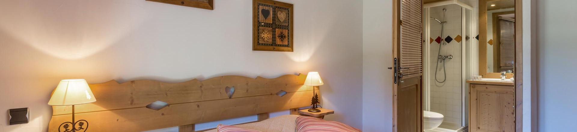 Holiday in mountain resort 4 room apartment 8 people (C05) - Les Chalets du Gypse - Saint Martin de Belleville - Bedroom