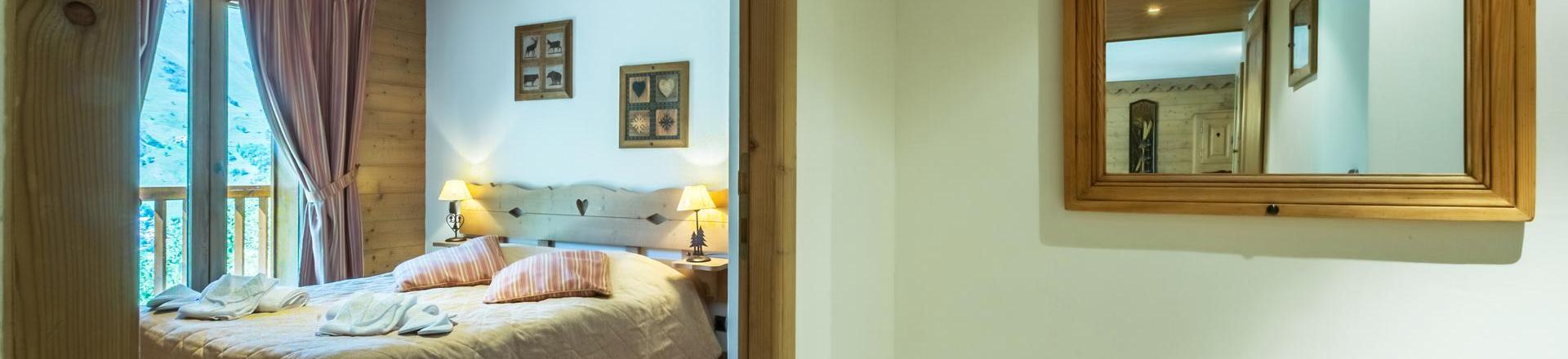 Holiday in mountain resort 4 room apartment 8 people (C05) - Les Chalets du Gypse - Saint Martin de Belleville - Bedroom