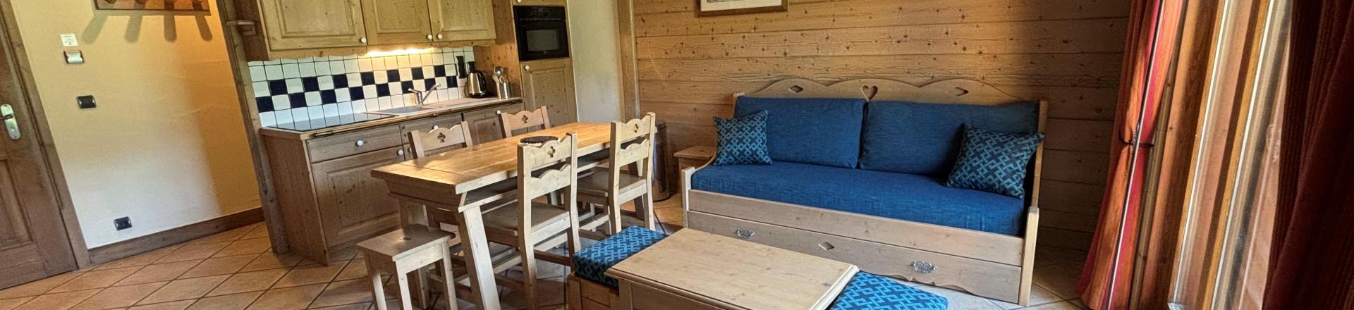 Holiday in mountain resort 3 room apartment 6 people (A02) - Les Chalets du Gypse - Saint Martin de Belleville