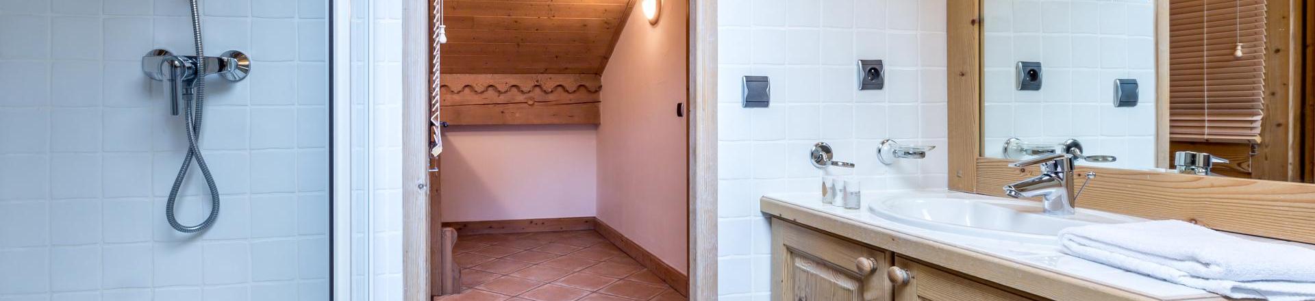 Vacanze in montagna Appartamento 5 stanze per 10 persone (C15) - Les Chalets du Gypse - Saint Martin de Belleville - Bagno con doccia