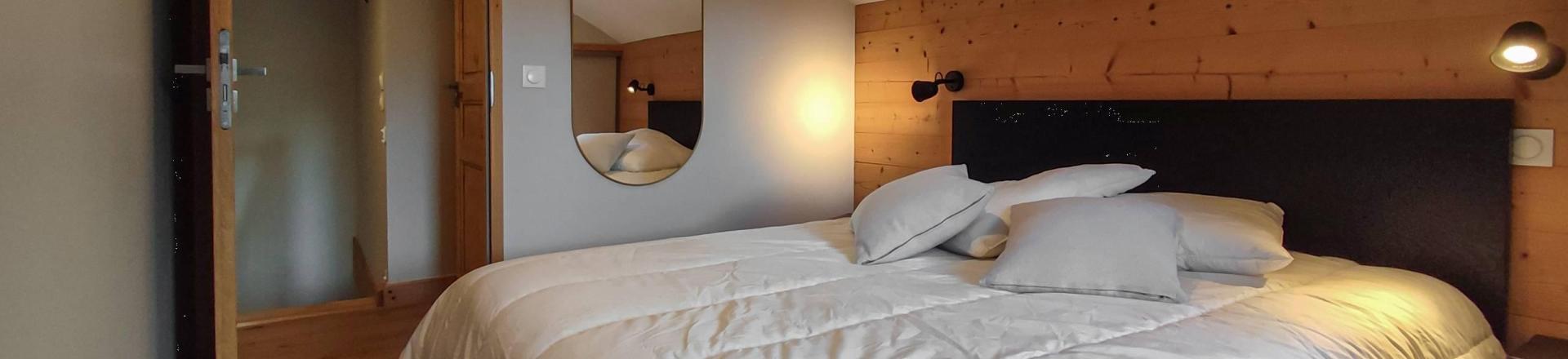 Holiday in mountain resort 4 room chalet 6 people (Magdalena) - Les Chalets Lumi - Valmorel - Accommodation