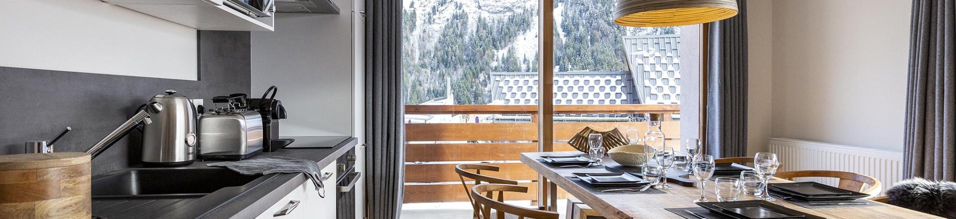 Holiday in mountain resort 3 room apartment 6 people (Premium) - Résidence Terresens Le Saphir - Vaujany - Accommodation