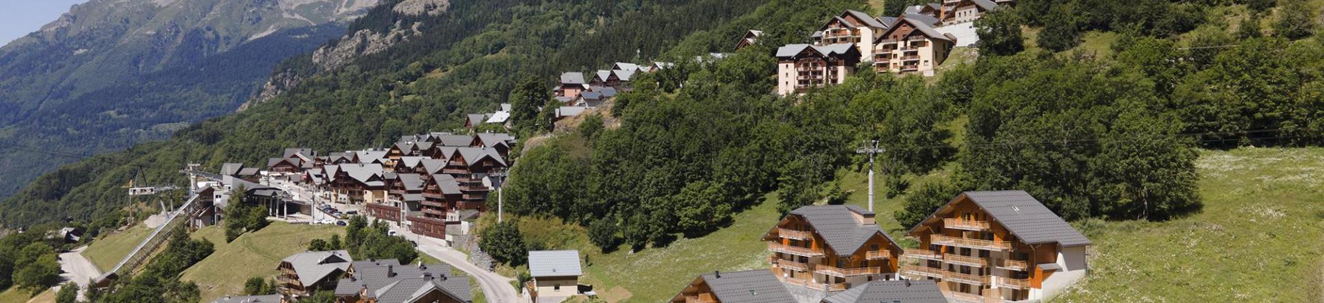 Vacaciones en montaña Résidence Terresens Les Edelweiss - Vaujany - Verano