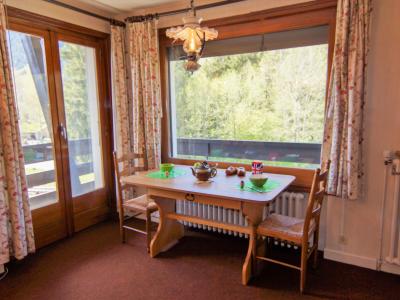 Holiday in mountain resort 2 room apartment 4 people (4) - Alpen Roc - Chamonix - Table