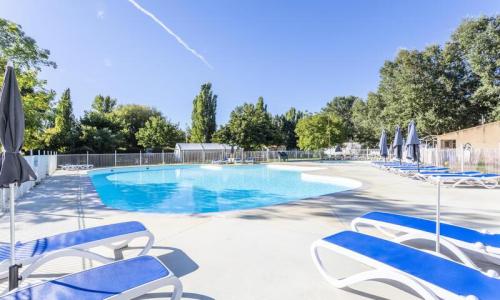 Urlaub in den Bergen Alpha Camping Holding - Camping les Prés du Verdon  - Quinson - Draußen im Sommer