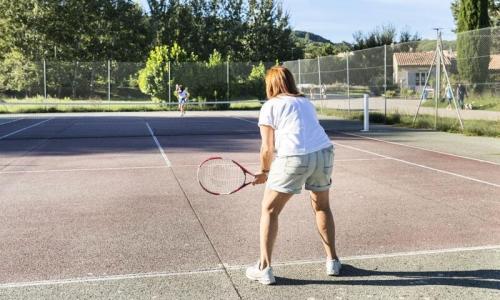 Urlaub in den Bergen Alpha Camping Holding - Camping les Prés du Verdon  - Quinson - Draußen im Sommer