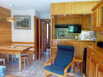Vakantie in de bergen Appartement 2 kabine kamers 6 personen (B11) - Alpina - Le Grand Bornand - Woonkamer