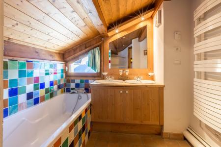 Holiday in mountain resort 6 room triplex chalet 10 people - ALPINUM - Courchevel - Bathroom