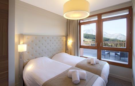 Holiday in mountain resort Appart'Hôtel Eden - Les Arcs - Bedroom