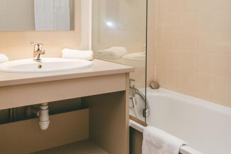 Holiday in mountain resort Appart'Hôtel le Splendid - Le Collet d'Allevard - Bathroom