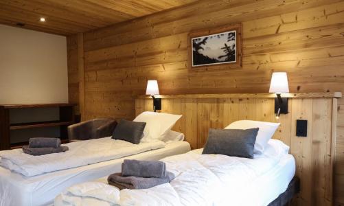 Holiday in mountain resort 7 room duplex apartment 15 people - Appartement les SERACS dans chalet la Cascade - Châtel - Accommodation