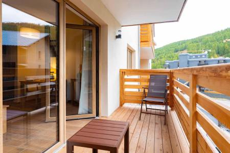 Vacances en montagne Studio 2 personnes - ARYA - Living Stone - Vars - Balcon