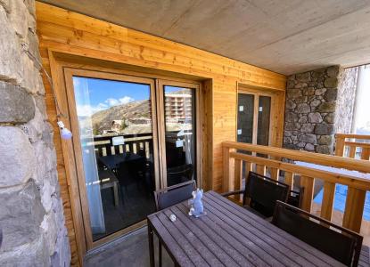 Vacances en montagne ARYA - Living Stone - Vars - Terrasse