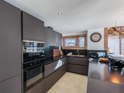 Holiday in mountain resort 6 room duplex apartment 12 people - Bolero - Méribel - Kitchen