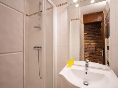 Vacances en montagne Studio 4 personnes (9) - Brelin - Les Menuires - Salle de douche