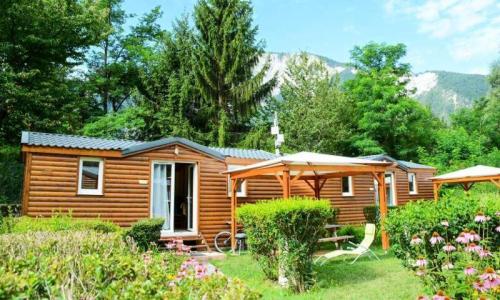 Vakantie in de bergen Mobile-Home 3 kamers 4 personen (30m²) - Camping A la Rencontre du Soleil - Le Bourg d'Oisans - Buiten zomer