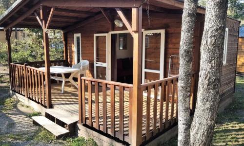 Vacaciones en montaña Chalet 2 piezas para 4 personas (Confort 18m²) - Camping Caravaneige L'Iscle de Prelles - Saint-Martin-de-Queyrières - Verano