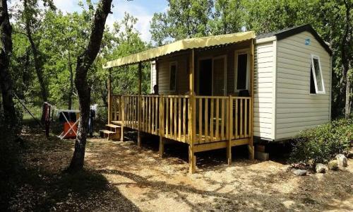 Holiday in mountain resort 3 room Mobil-Home 4 people (Confort 28m²) - Camping Flower l’Epi Bleu - Banon - Summer outside