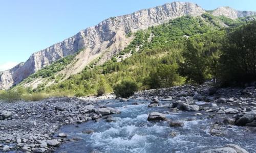 Wakacje w górach Camping Flower le Clot du Jay - Clamensane - Na zewnątrz latem