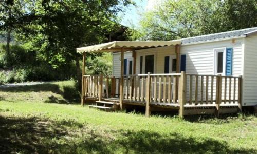Urlaub in den Bergen 3-Zimmer-Mobilheim für 4 Personen (23m²) - Camping Flower le Clot du Jay - Clamensane - Draußen im Sommer