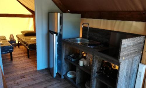 Wakacje w górach Apartament 3 pokojowy 4 osób (21m²) - Camping Flower le Clot du Jay - Clamensane - Na zewnątrz latem