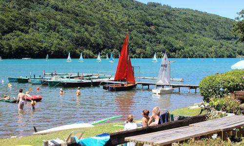 Holiday in mountain resort Camping Flower Ser Sirant - Saint-Théoffrey - Summer outside