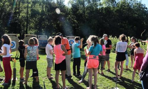 Wakacje w górach Camping Flower Ser Sirant - Saint-Théoffrey - Na zewnątrz latem